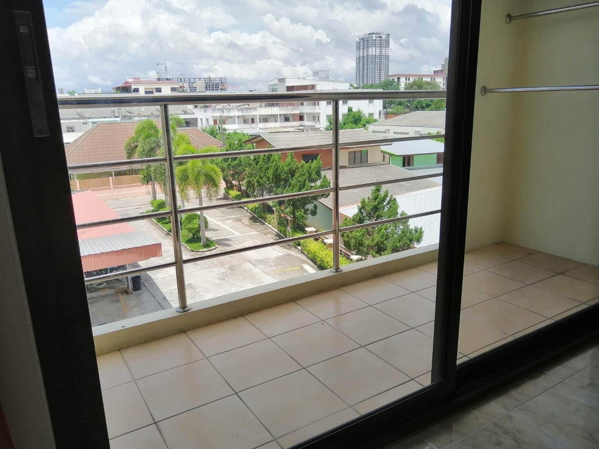 Pearl Place Hotel Hat Yai Eksteriør billede